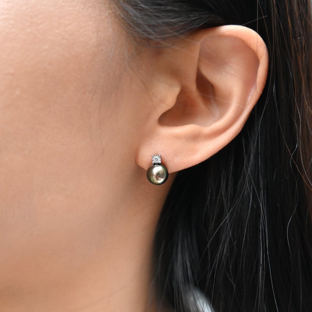 黛曜黑珍珠耳環Ebony Tahitian Pearl Earrings